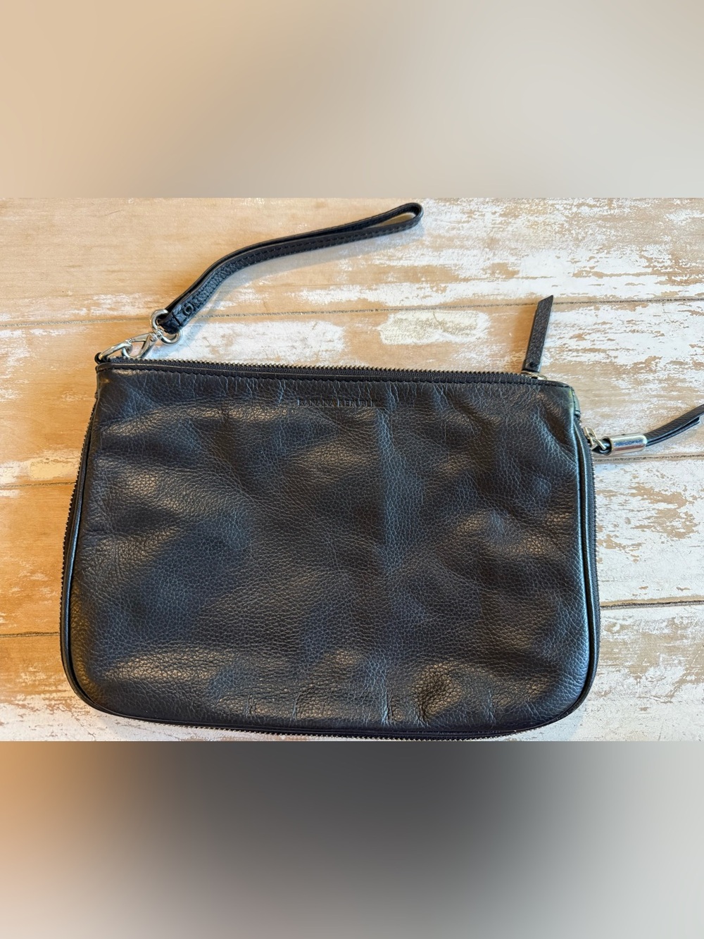 Banana Republic Large Expandable Leather Wristlet Clutch Black